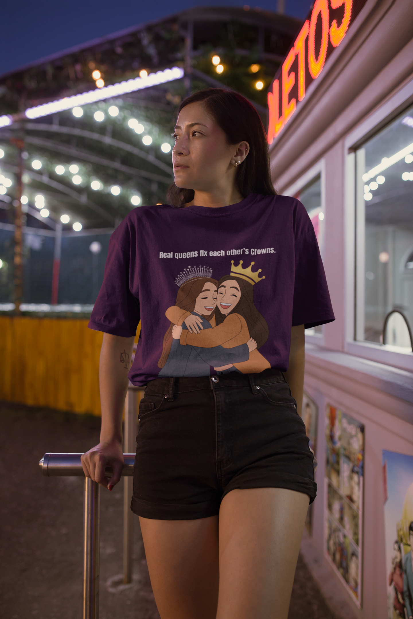 Real Queens | Feminist Oversized Unisex T-shirt